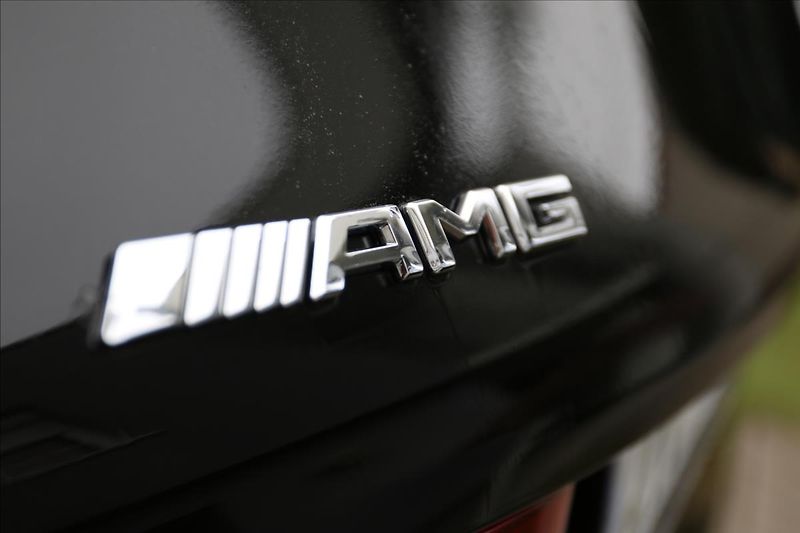 Mercedes-Benz GLC 3,0 43 AMG, Automat, Tažné - fotka 18 z 61