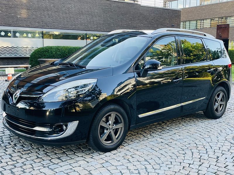 Renault Grand Scénic 1.6dCi MANUÁL KAMERA SERVISKA - fotka 5 z 47