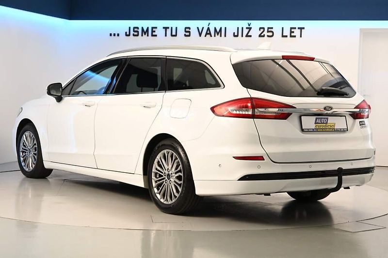 Ford Mondeo (2022) 2.0 LED SONY Kamera Tažné 8AT - fotka 7 z 38