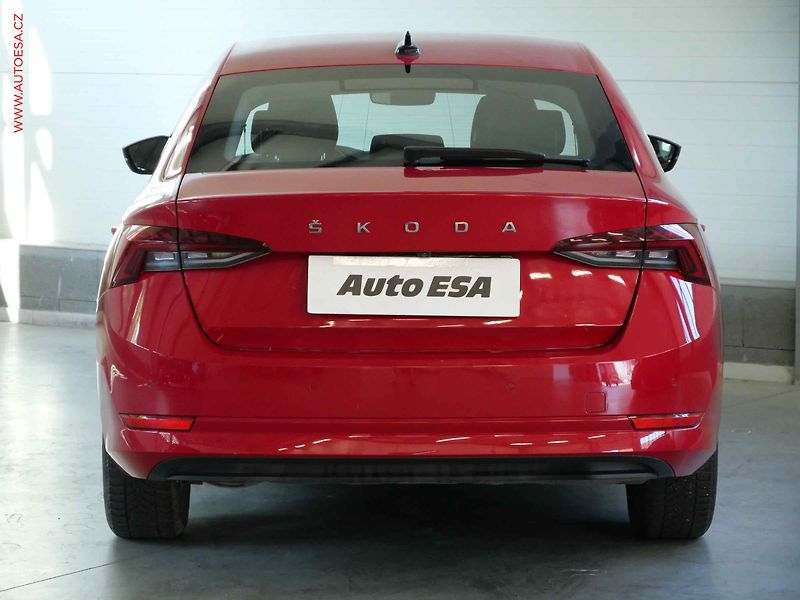 Škoda Octavia (2022) 2.0TDi, ČR, Style, DSG, LED - fotka 5 z 23