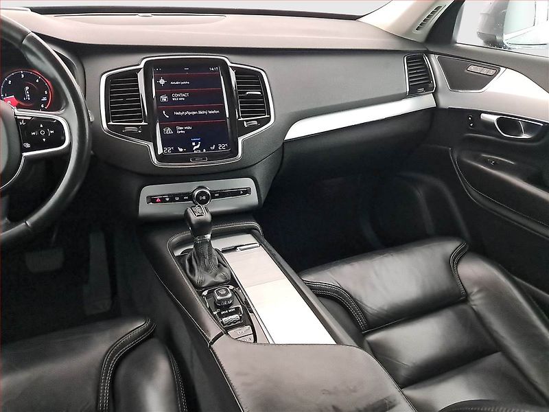 Volvo XC90 (2017) D5 AWD, 4X4, Automat, Kůže - fotka 8 z 16
