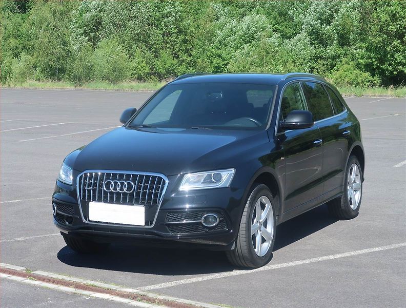 Audi Q5 (2016) S line 3.0 TDI, 4X4, Automat - fotka 2 z 15