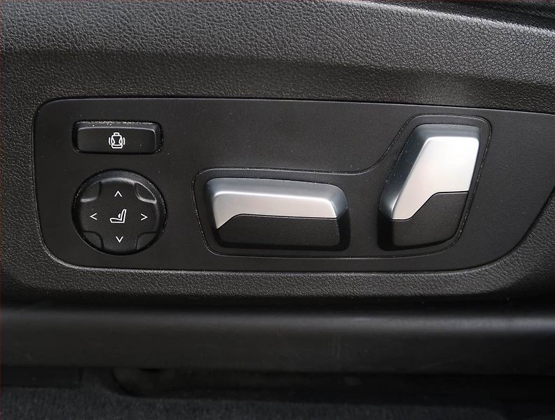 BMW X3 (2018) xLine xDrive20d, 4X4, Automat - fotka 22 z 23