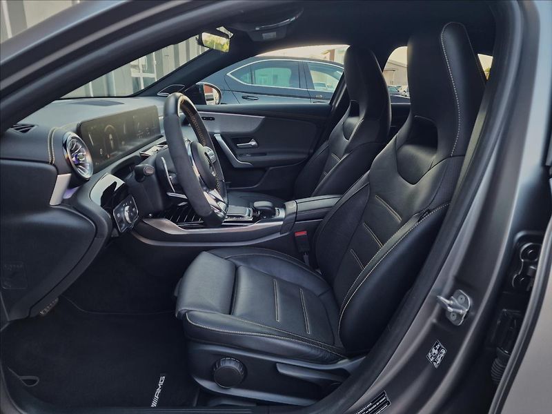 Mercedes-Benz Třídy A A45 S AMG 4Matic+,ČR,1.Maj. - fotka 19 z 50
