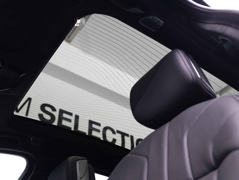BMW Řada 7 740 xDrive Sedan - fotka 19 z 21