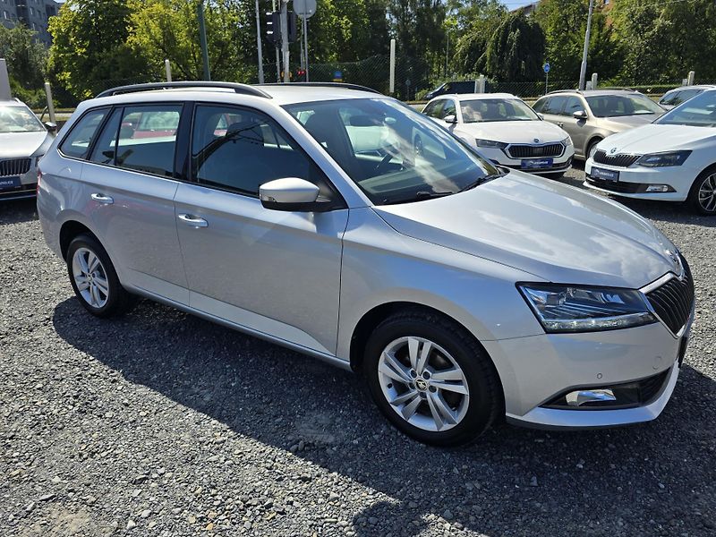 Škoda Fabia 1.0TSI STYLE TAŽNÉ ZAŘ NEHAVAR - fotka 8 z 29
