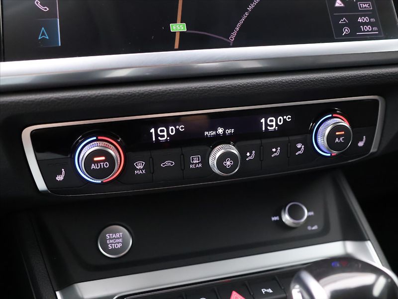 Audi Q3 1,5 35 TFSI S tronic S line CZ - fotka 22 z 33