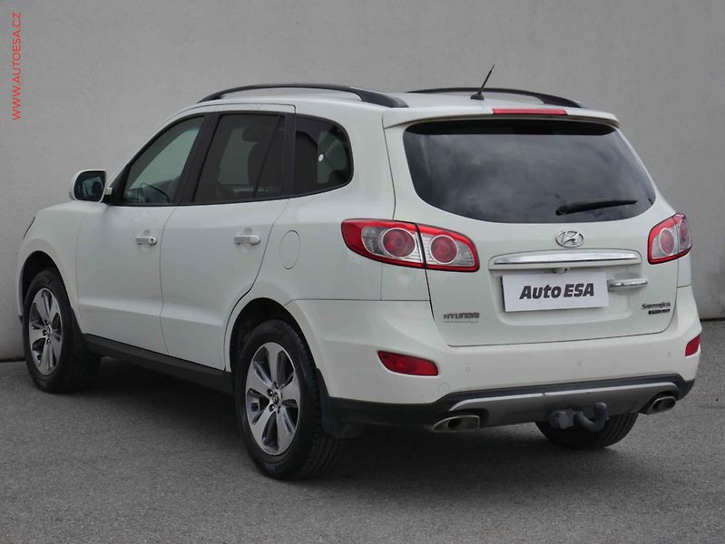 Hyundai Santa Fe (2013) 2.2CRDi 4x4, ČR, AC, TZ, kůže - fotka 6 z 20