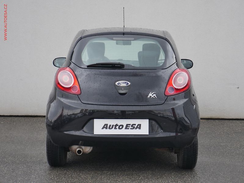 Ford Ka (2012) 1.2i, ČR, Klima - fotka 5 z 13