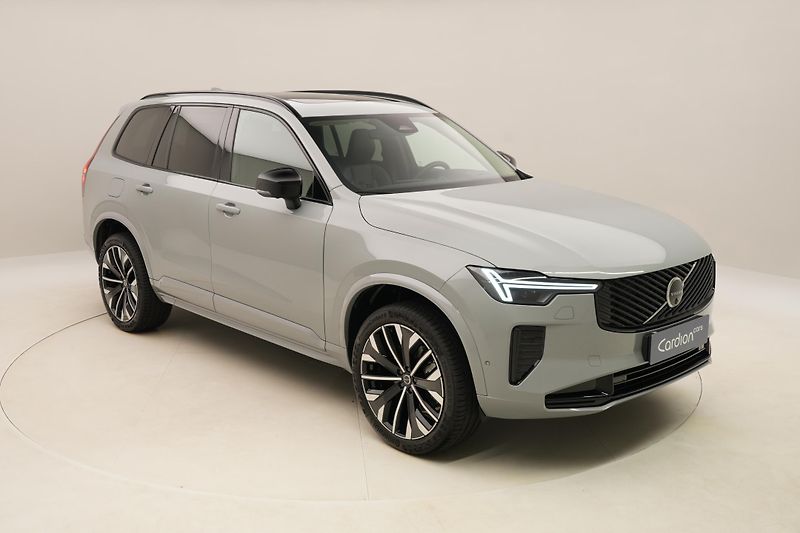 Volvo XC90 (2026) B5 AWD AUT DARK PLUS 7míst - fotka 16 z 69