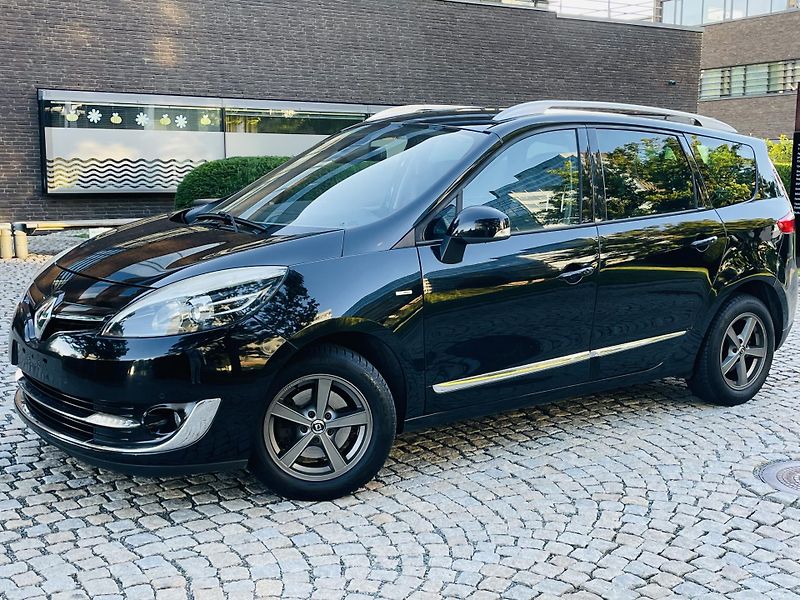 Renault Grand Scénic 1.6dCi MANUÁL KAMERA SERVISKA - fotka 3 z 47