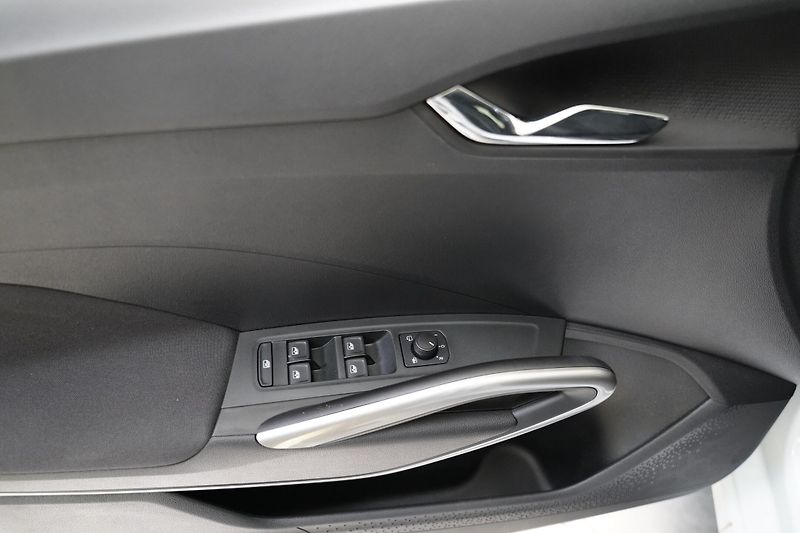 Škoda Fabia - fotka 12 z 25