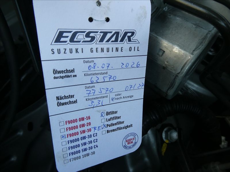 Suzuki Vitara 1,4 BJet 103kW 1.maj,4x4,závěs - fotka 42 z 49