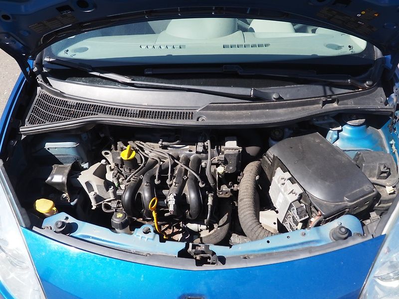 Renault Twingo (2009) 1.2i - fotka 22 z 22