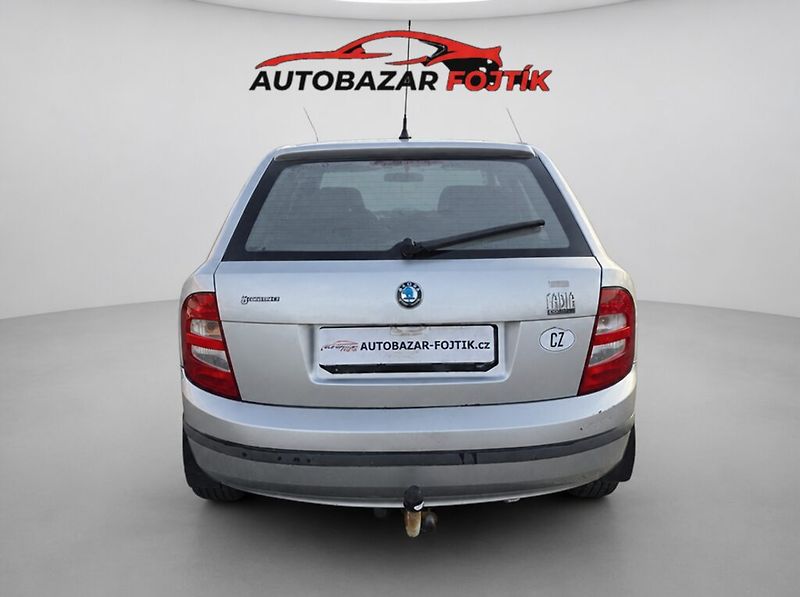 Škoda Fabia (2002) 1.4 Mpi nové CZ,nová STK - fotka 6 z 21