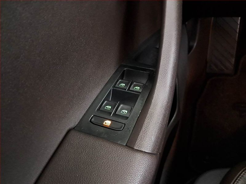 Škoda Octavia (2018) Laurin&Klement 2.0 TDI - fotka 18 z 21