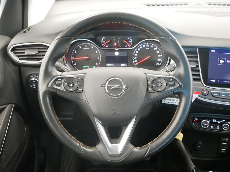Opel Crossland X - fotka 18 z 29