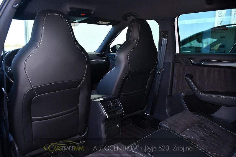 Škoda Superb 2,0TDI SPORTLINE 147KW DSG 4x4 - fotka 12 z 56