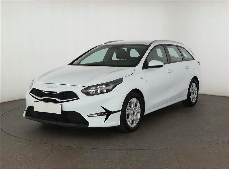 Kia Ceed (2023) Spin 1.0 T-GDI, SPIN, DPH - fotka 2 z 14