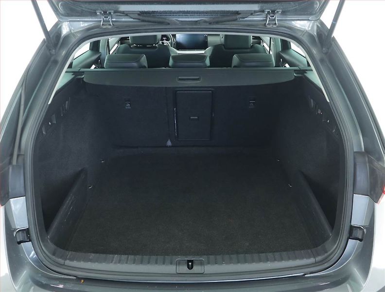 Škoda Octavia (2022) Style 2.0 TDI, 4X4, Automat - fotka 14 z 16