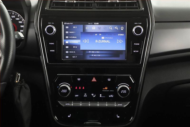 SsangYong Tivoli (2022) 1.5 T-GDI, Automat, Serv.kniha - fotka 10 z 16