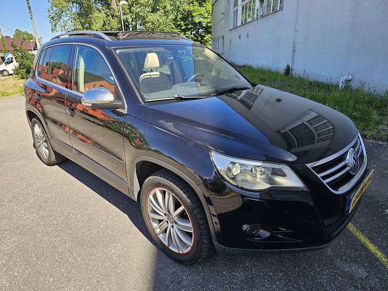 Volkswagen Tiguan (2009) 2.0TDI, 4MOTION, PANORAMA - fotka 7 z 21