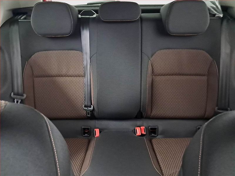 Škoda Fabia (2021) Style Plus 1.0 TSI, ČR,1.maj - fotka 10 z 17