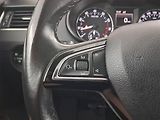 Škoda Octavia (2016) 1.4 TSI, Navi, Bi-Xenony - náhled 17