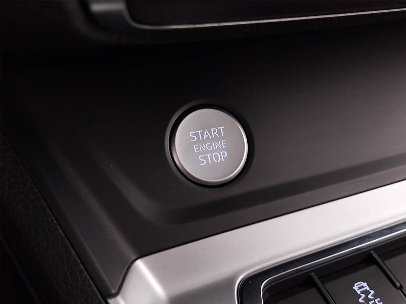 Audi Q3 (2020) basis 35 TFSI - fotka 25 z 26