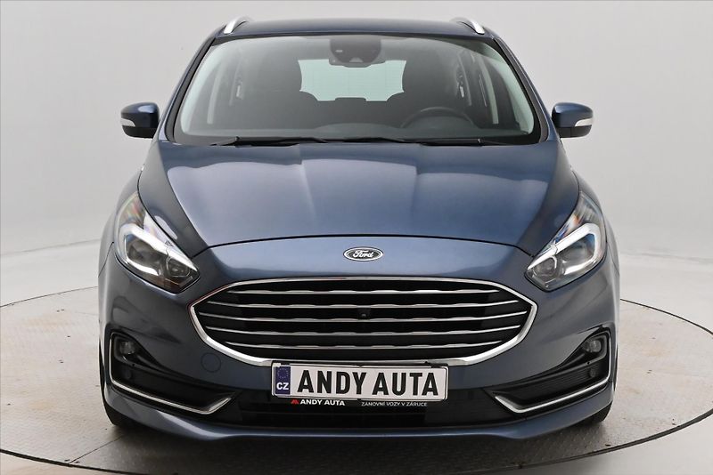 Ford S-MAX 2,0 EcoBLUE 140 kW AT8 7MÍST Z - fotka 2 z 32