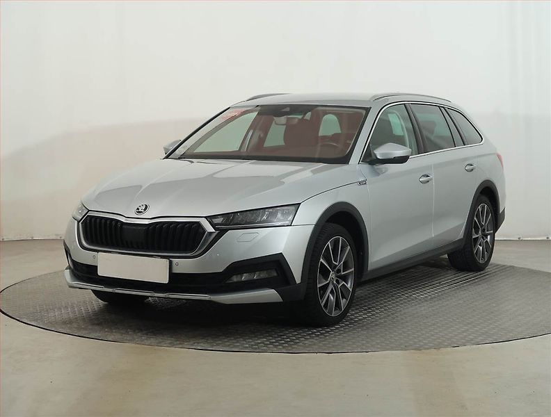 Škoda Octavia (2021) Scout 2.0 TDI - fotka 2 z 14