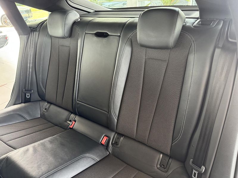 Audi A5 3,0TDI Q*200kW*S-LINE*KeyLess - fotka 17 z 38