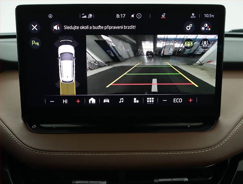 Škoda Enyaq (2021) Founders Edition iV 80 (82 kWh - fotka 15 z 17