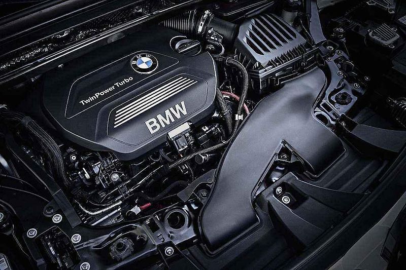 BMW X1.