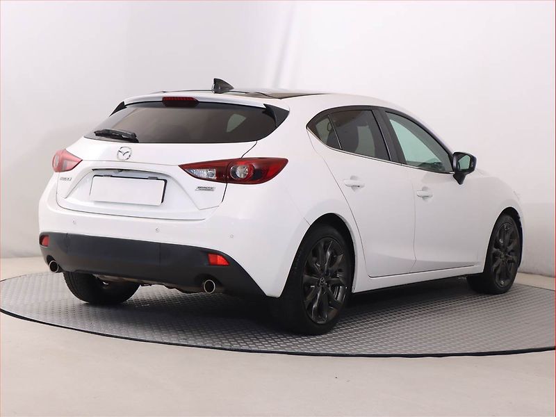 Mazda 3 (2016) Takumi 2.0 Skyactiv-G - fotka 5 z 19