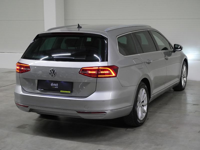Volkswagen Passat - fotka 2 z 25