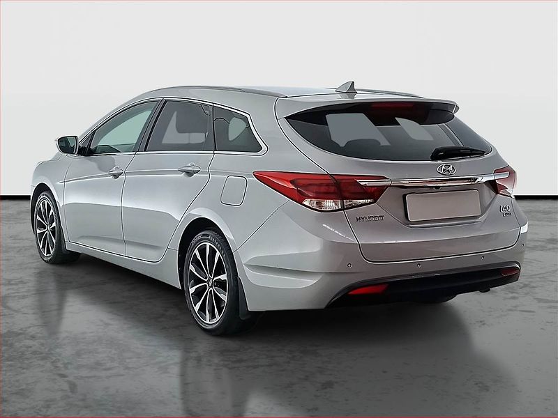 Hyundai i40 (2018) 1.7 CRDi, Automat, Serv.kniha - fotka 4 z 21