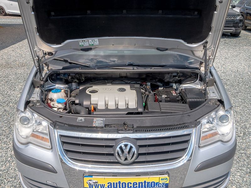 Volkswagen Touran (2008) 1.9TDI 77KW – ROZVODY - fotka 37 z 43