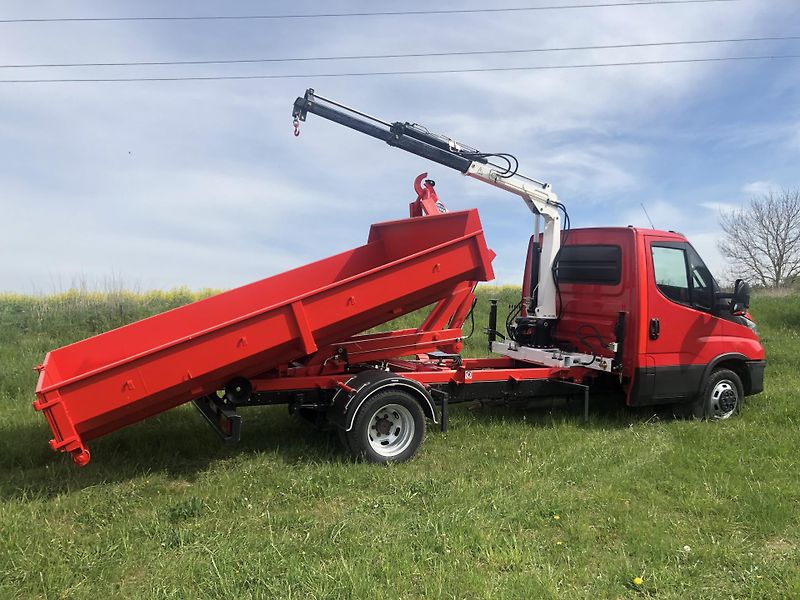 Iveco Daily (2020) 50C16 3.0TD nosič +HR 1.6t N1B - fotka 3 z 14