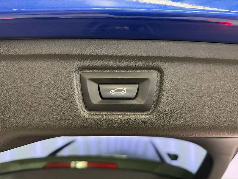 BMW Řada 3 d xDrive M-SPORT, LED, WEBASTO - fotka 27 z 29