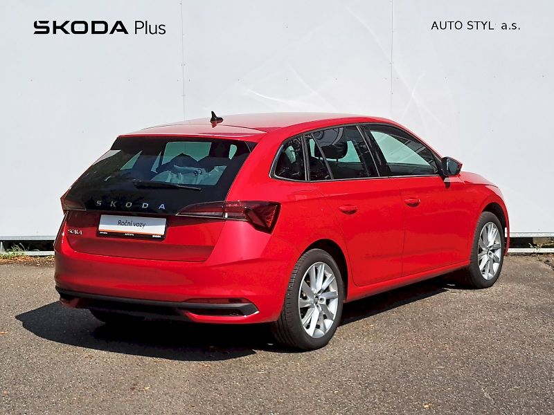 Škoda Scala (2025) Top Selection 1,5 TSI DSG - fotka 2 z 23