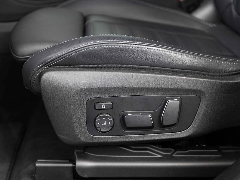 BMW X4 M40i - fotka 21 z 23