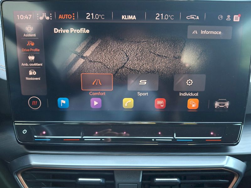 Cupra Formentor (2022) DSG 1,5TSi 110kW - fotka 29 z 35