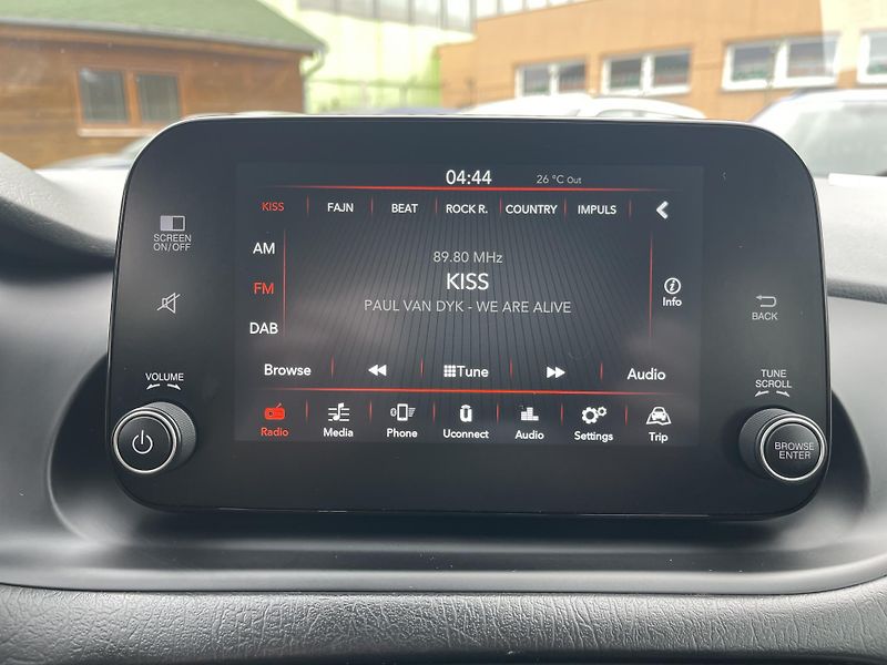 Fiat Tipo 1.0i 74 kW NAVIG-17 ALU-DPH-ČR - fotka 25 z 36
