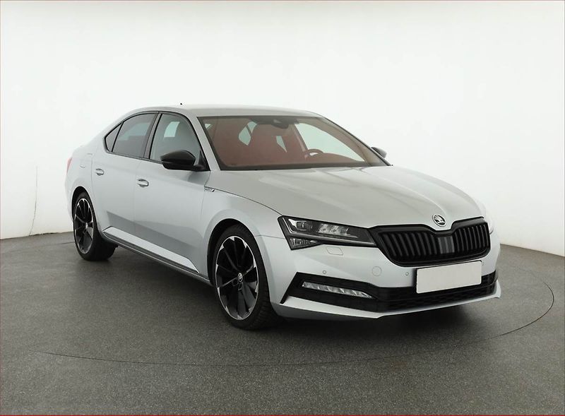 Škoda Superb (2021) Sportline 2.0 TDI - fotka 1 z 29