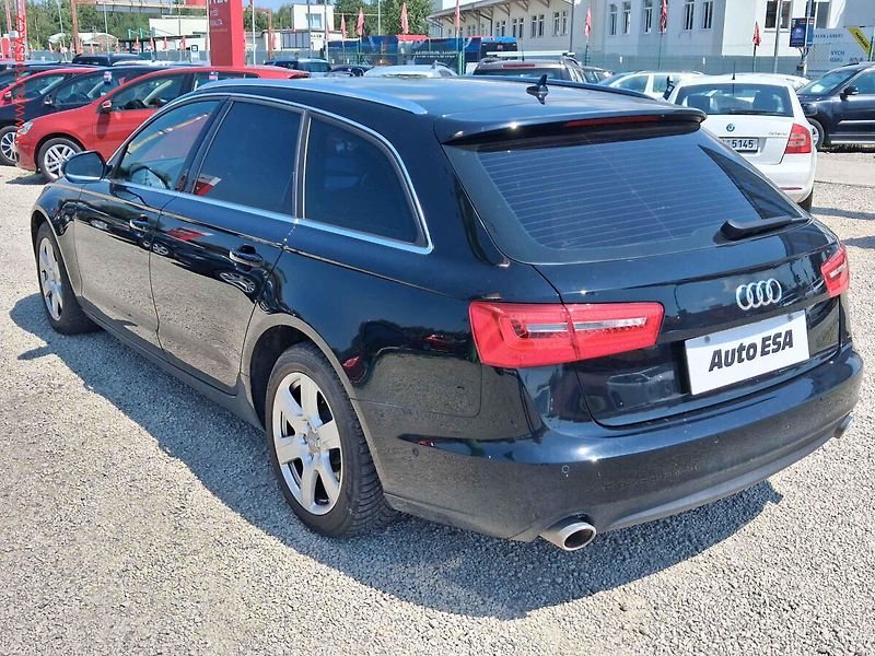 Audi A6 (2013) 3.0 TDi, AT, LED, Navi - fotka 6 z 22
