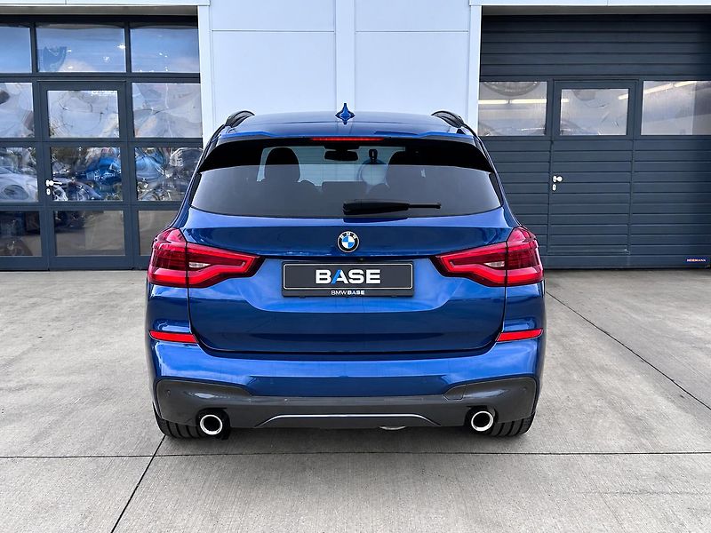 BMW X3 xDrive30d M-Sport - fotka 5 z 32