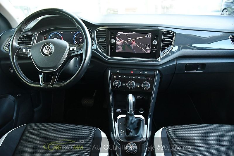 Volkswagen T-Roc 2.0TDi DSG 4M ACC LED - fotka 21 z 43