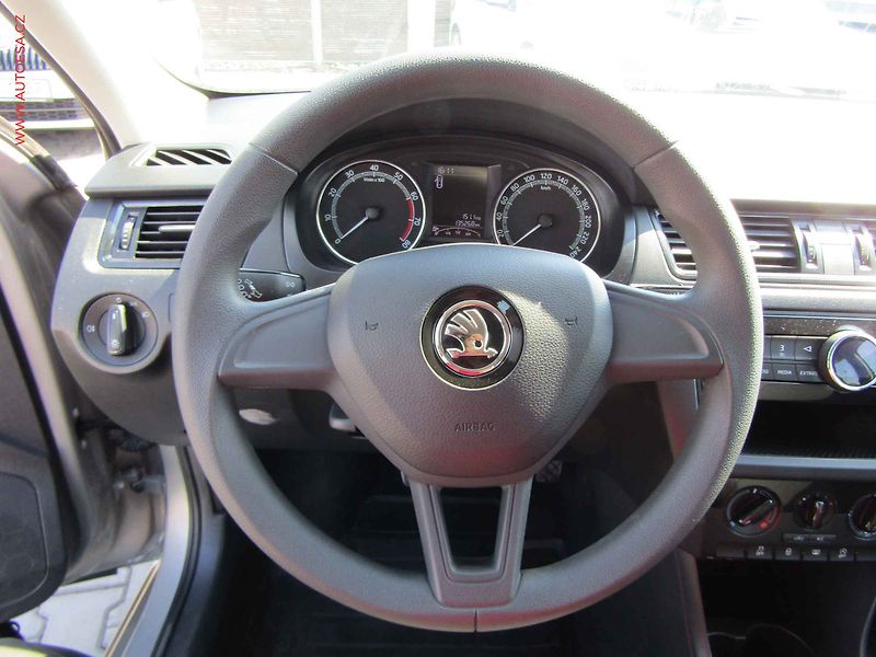 Škoda Rapid (2018) 1.0 TSi, ČR, Active - fotka 14 z 15