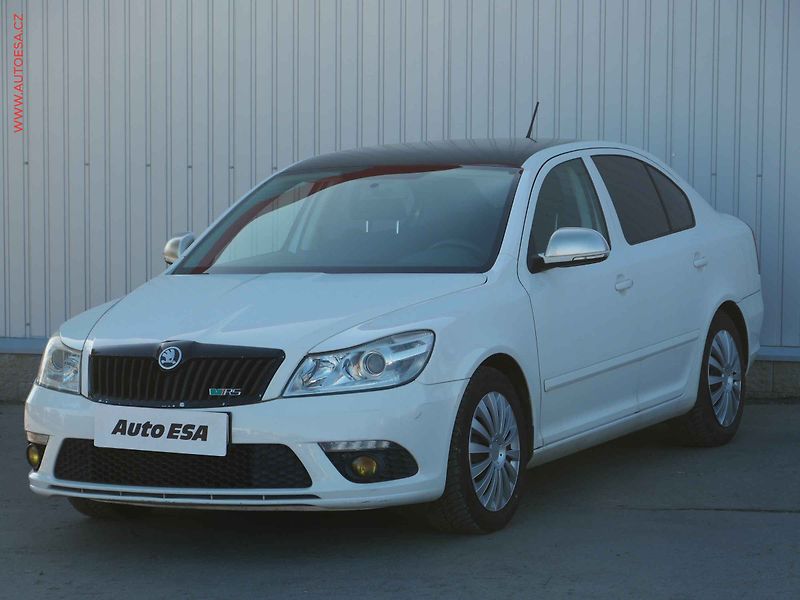 Škoda Octavia (2011) 1.6TDi, Elegance, TZ - fotka 3 z 17